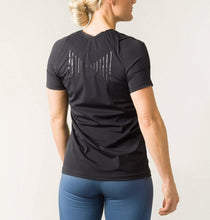Load image into Gallery viewer, Swedish Posture - Reminder Posture T-Shirt for Women - Posture Corrector, Black or White
