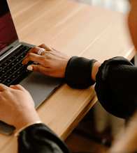 Load image into Gallery viewer, Swedish Posture - Carpal Ergonomic Wrist Support, Black